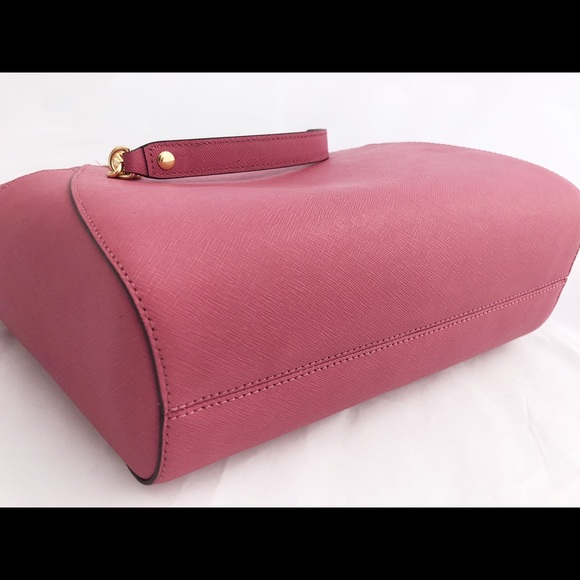 Gaby’sBags👜💕- NWT Michael Kors Large Tote Tulip - Picture 6 of 8